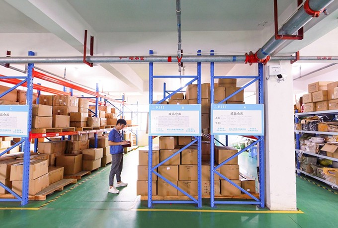 鋁排,鋁排軟連接,鋁箔軟連接,新能源軟連接,銅排,電池軟連接,銅排軟連接,軟連接,銅箔軟連接,柔性母排,疊層母排,銅軟連接,汽車軟連接,母排 鋁排,鋁排軟連接,鋁箔軟連接,新能源軟連接,銅排,電池軟連接,銅排軟連接,軟連接,銅箔軟連接,柔性母排,疊層母排,銅軟連接,汽車軟連接,母排